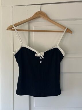 RIHOAS Black Tank Top with White Trim